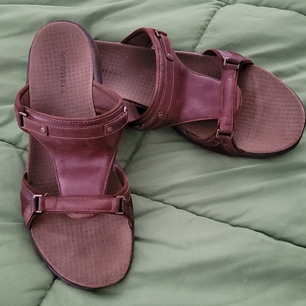 Brown Leather Merrell Sandals Size 10